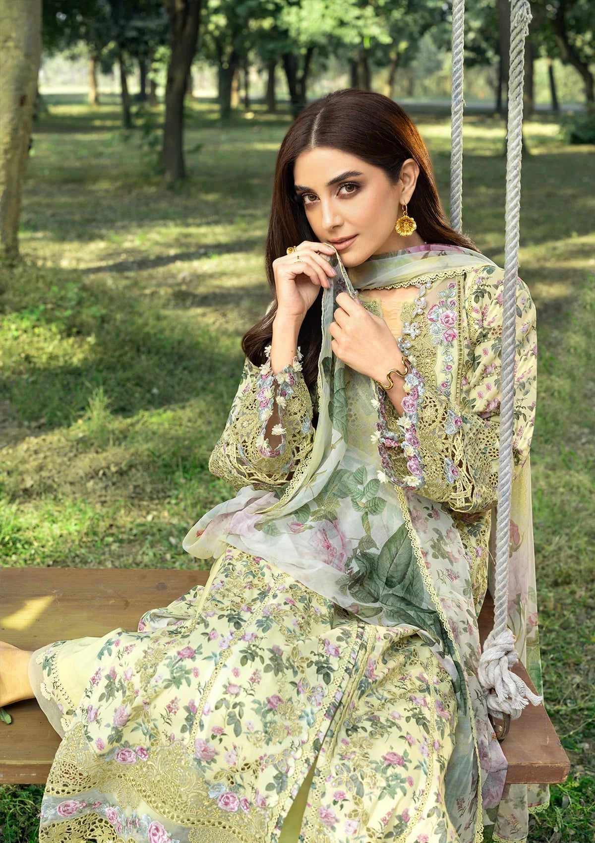 Elaf | CHIKANKARI PRINTS | EYRA