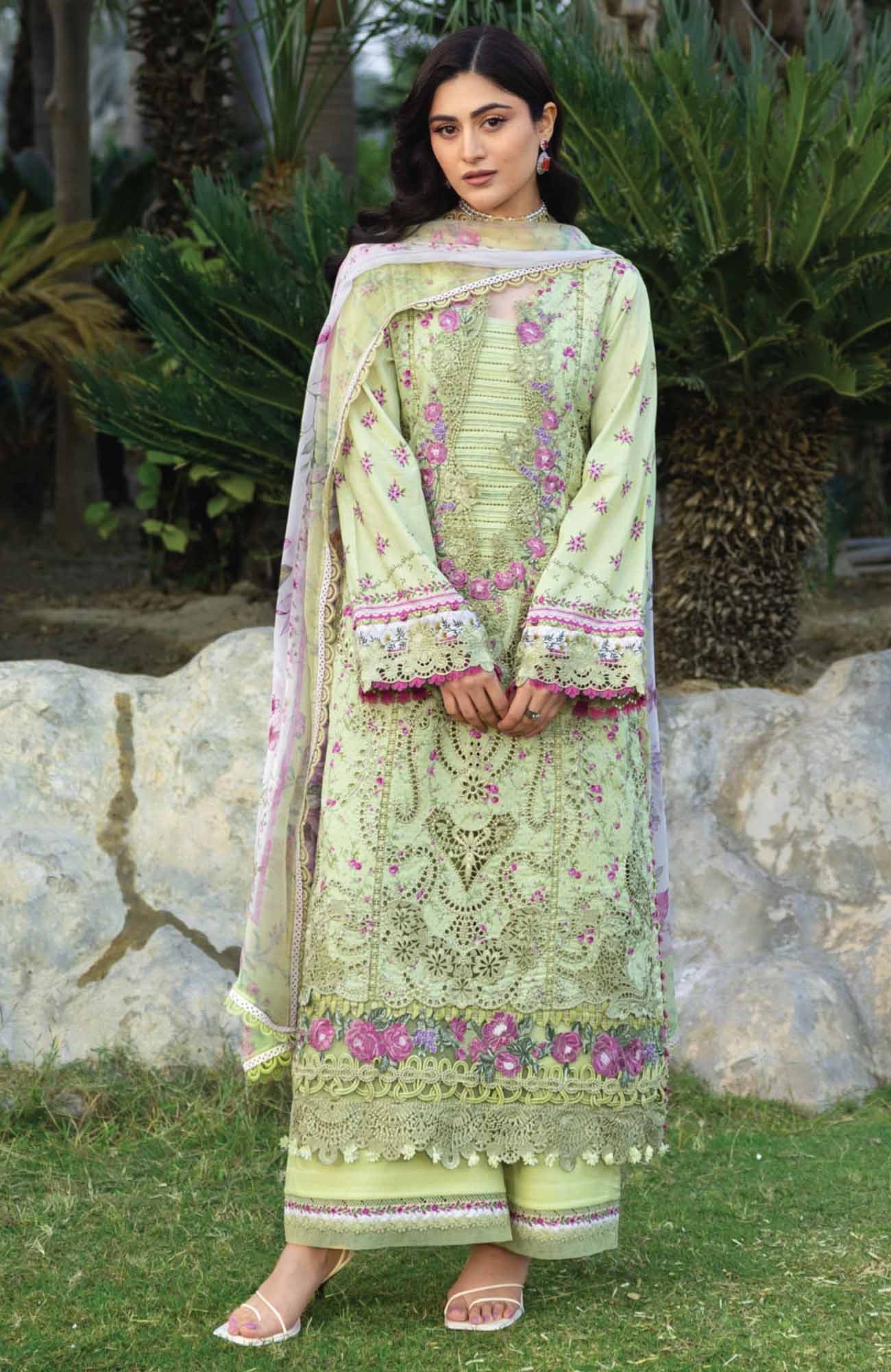 Elaf | CHIKANKARI PRINTS | HINA