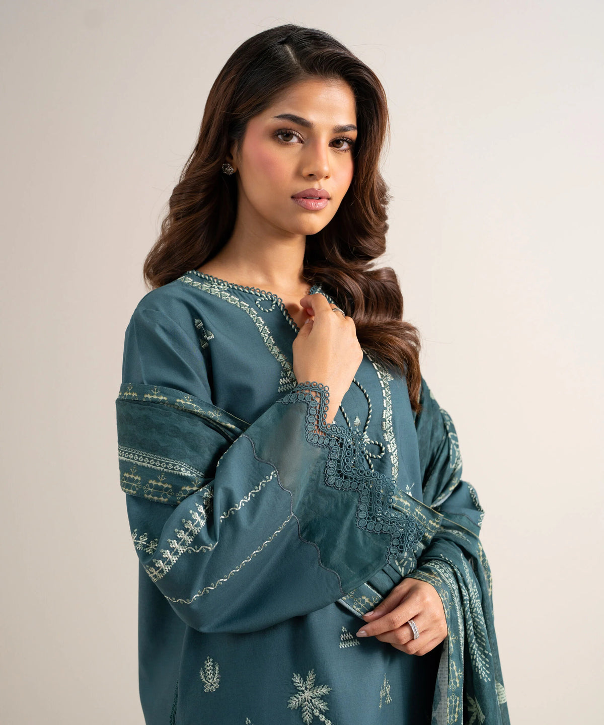 Sapphire | Intermix 26 | 3 Piece - Embroidered Cotton Suit S26V717