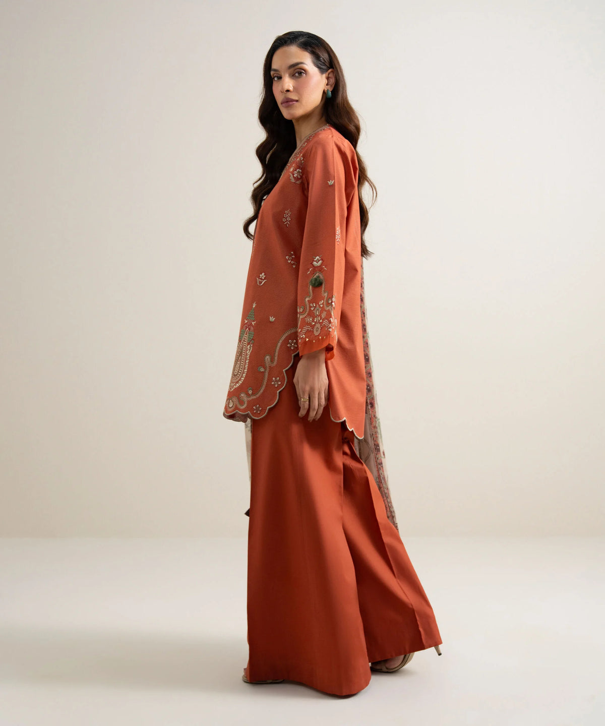 Sapphire | Intermix 26 | 3 Piece - Embroidered Zari Lawn Suit 26V770