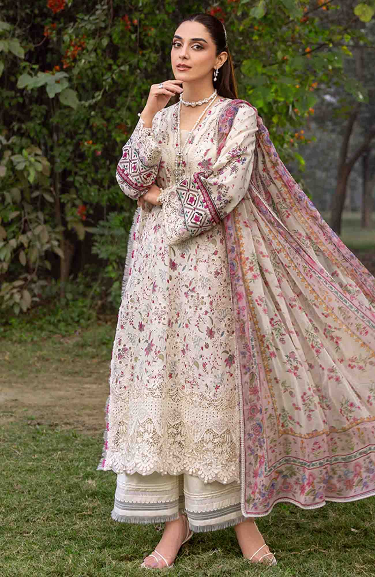 Elaf | CHIKANKARI PRINTS | MEHR