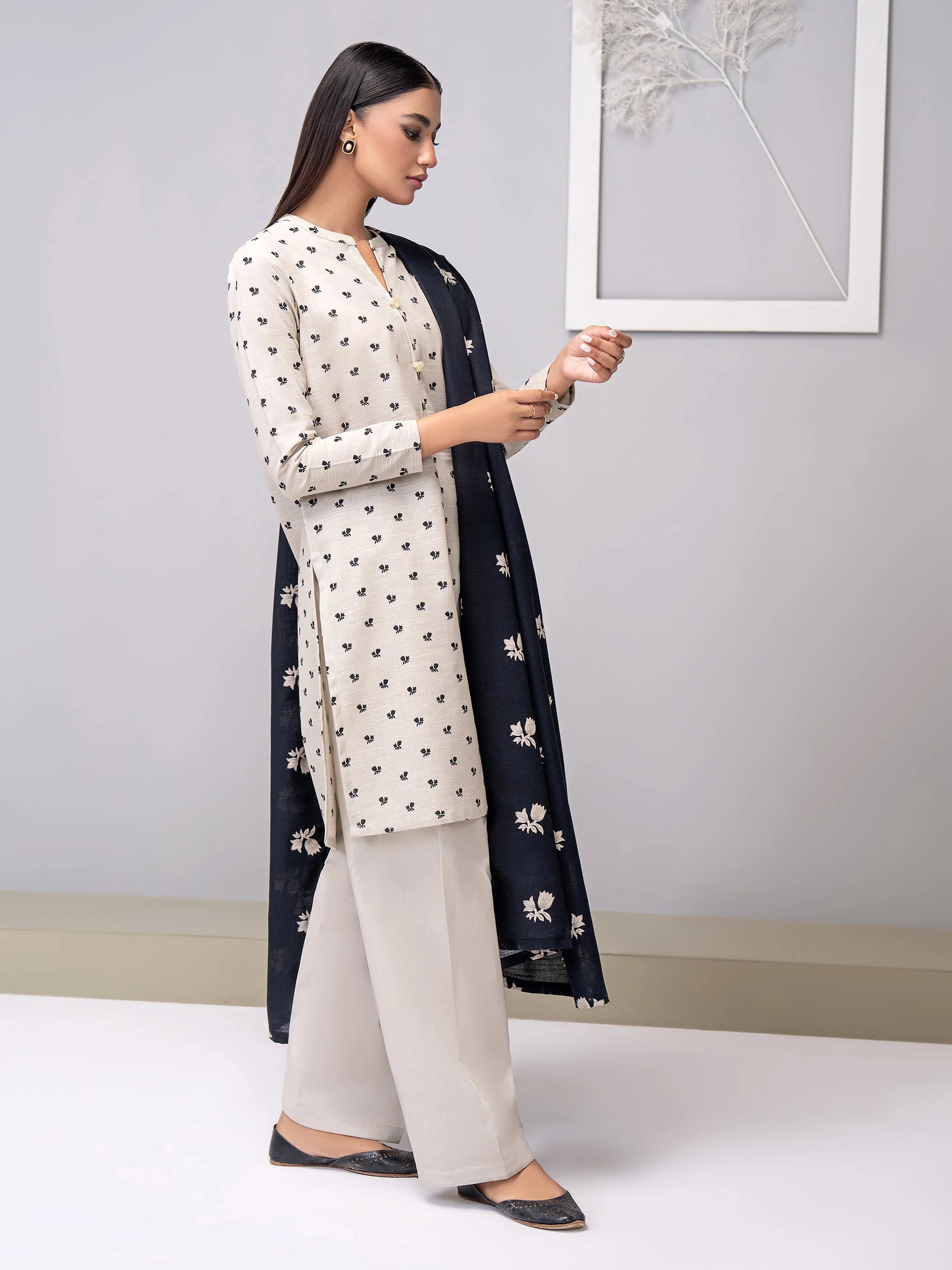LimeLight - Winter - 3Pc Printed Khaddar - U3257