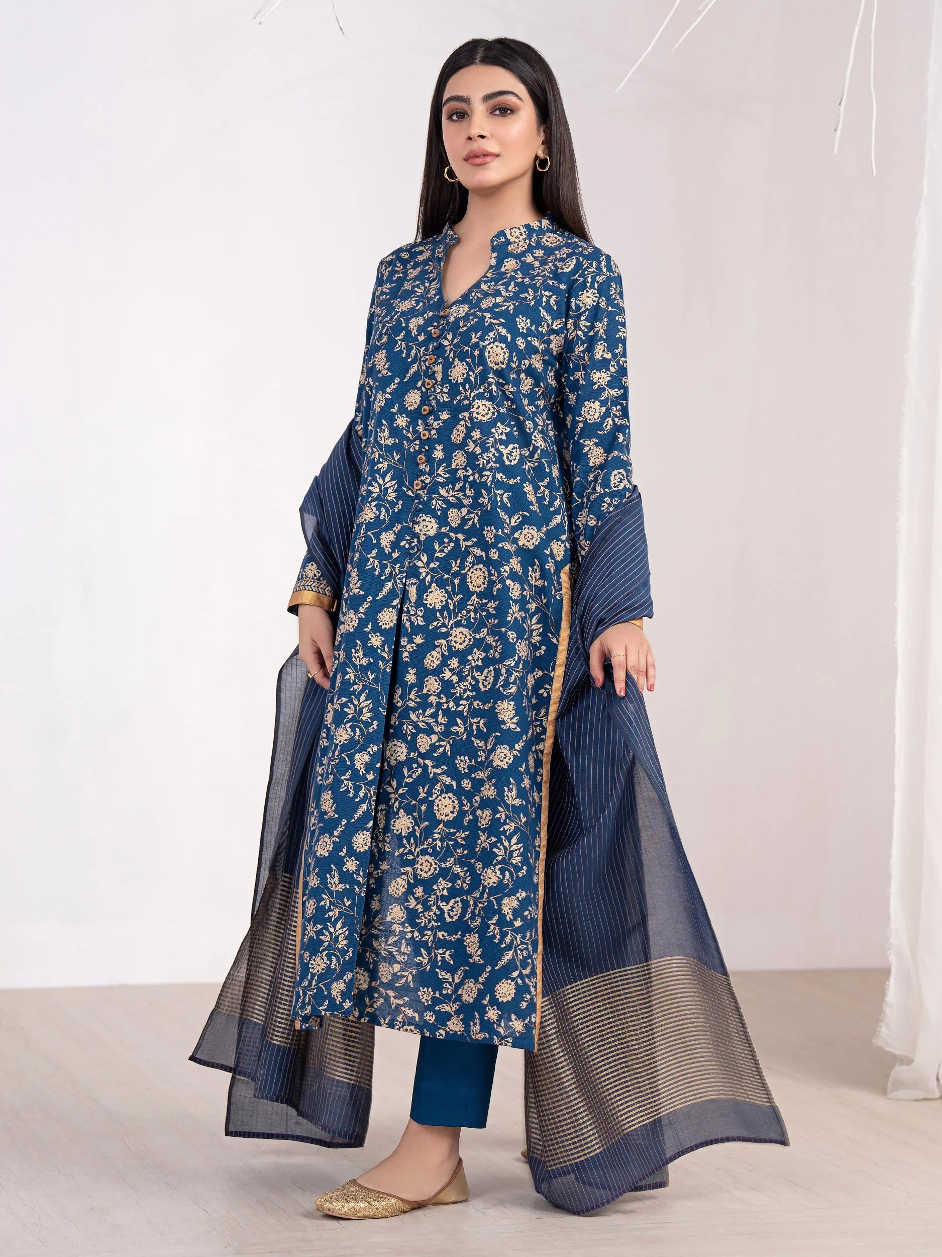 LimeLight - Winter - 3pc Khaddar Suit-Printed - U3258