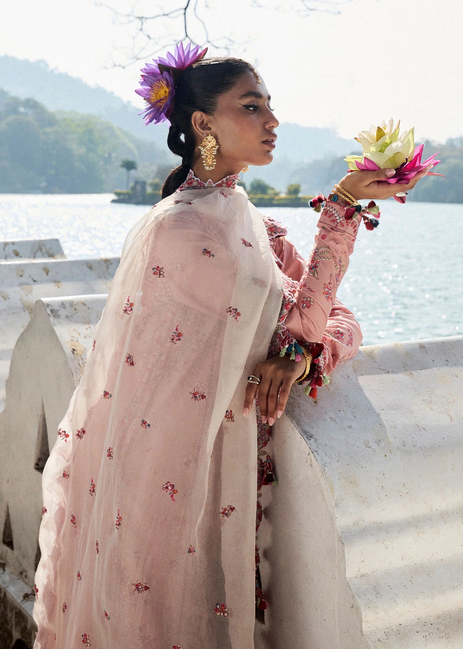 Hussain Rehar | Luxury Lawn'25 | Peaar