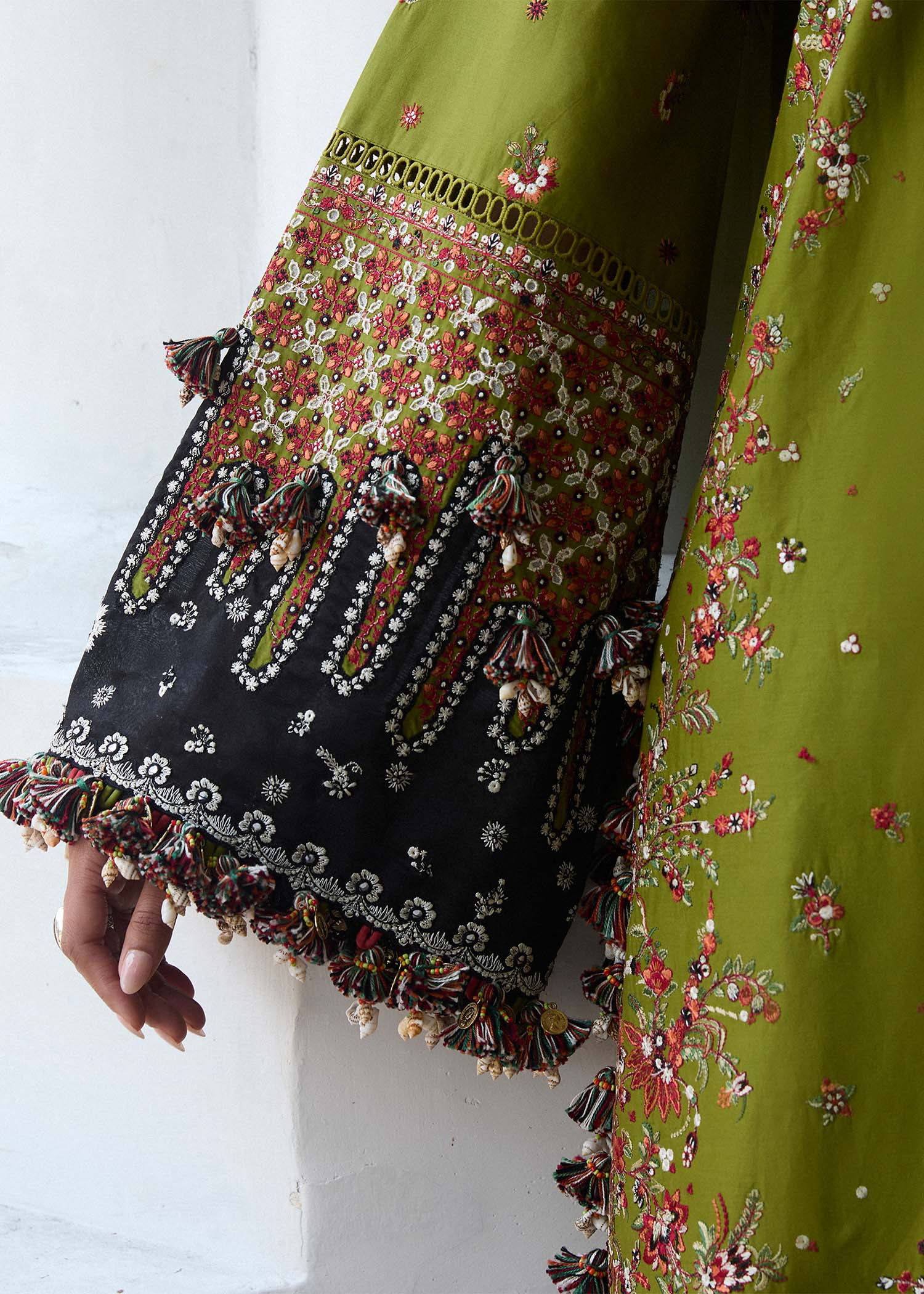 Hussain Rehar | Luxury Lawn'25 | Abass