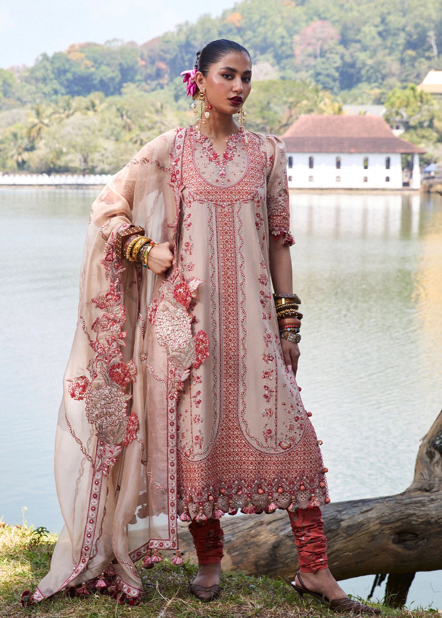 Hussain Rehar | Luxury Lawn'25 | Mari