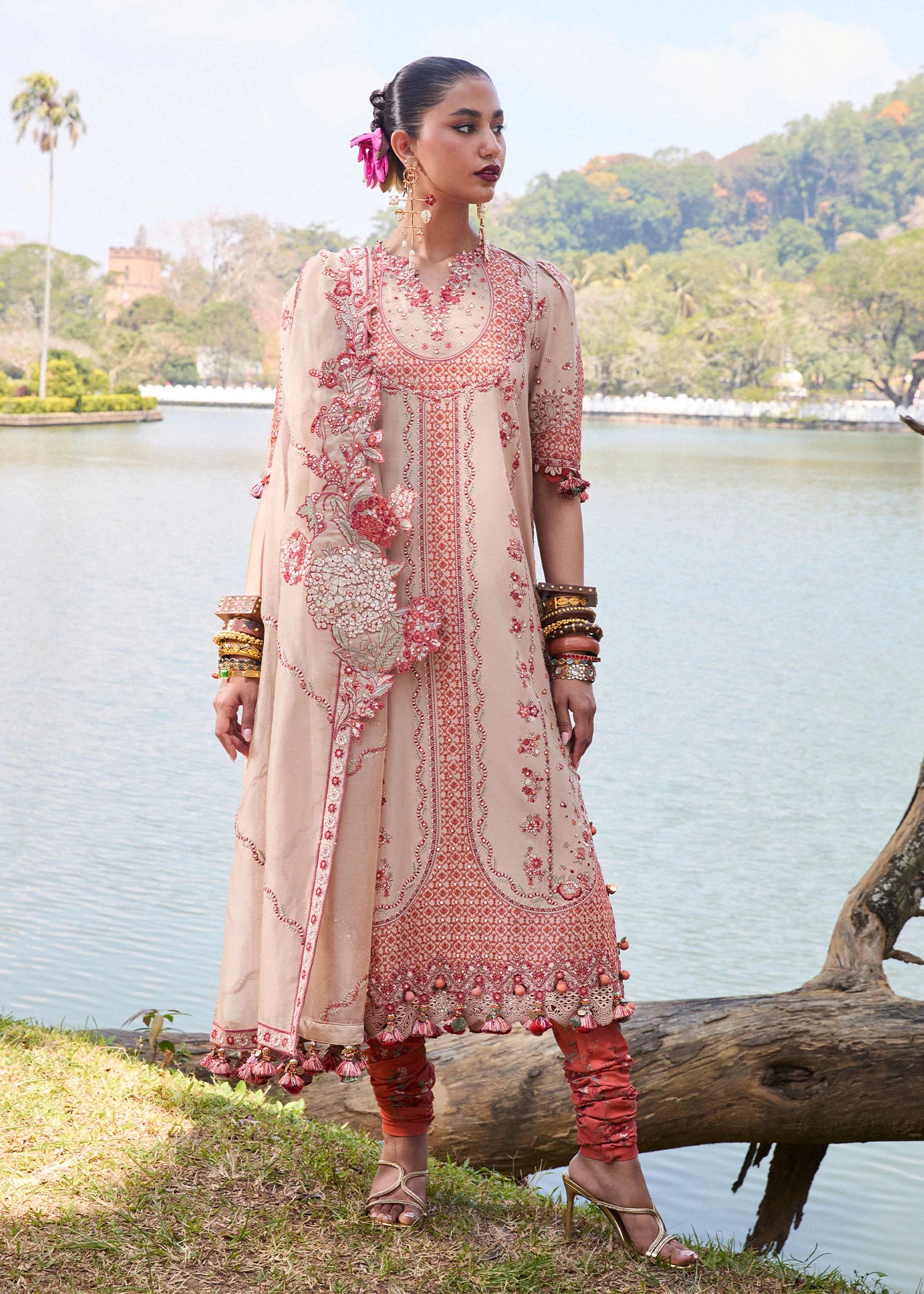 Hussain Rehar | Luxury Lawn'25 | Mari