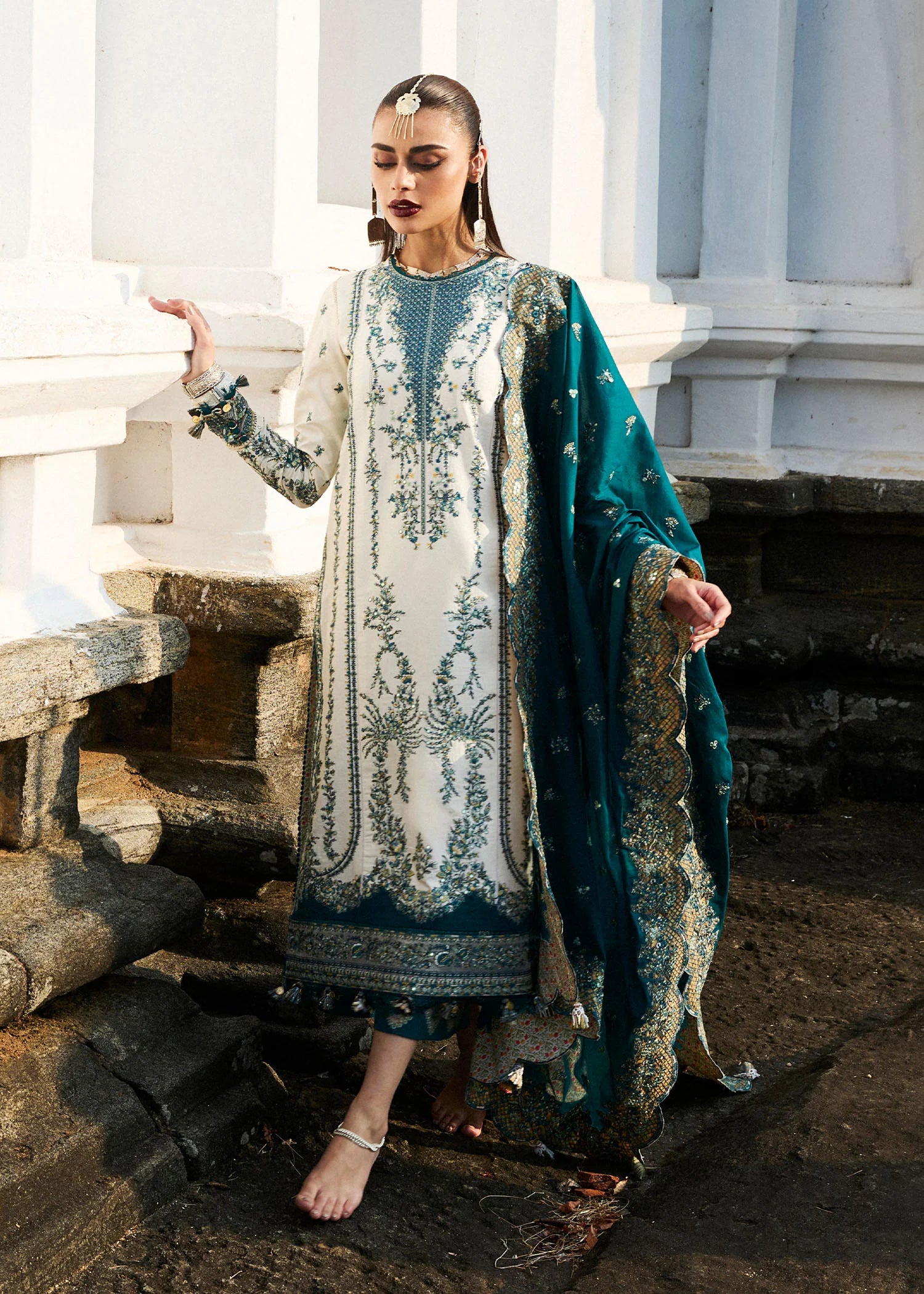 Hussain Rehar | Luxury Lawn'25 | Veil