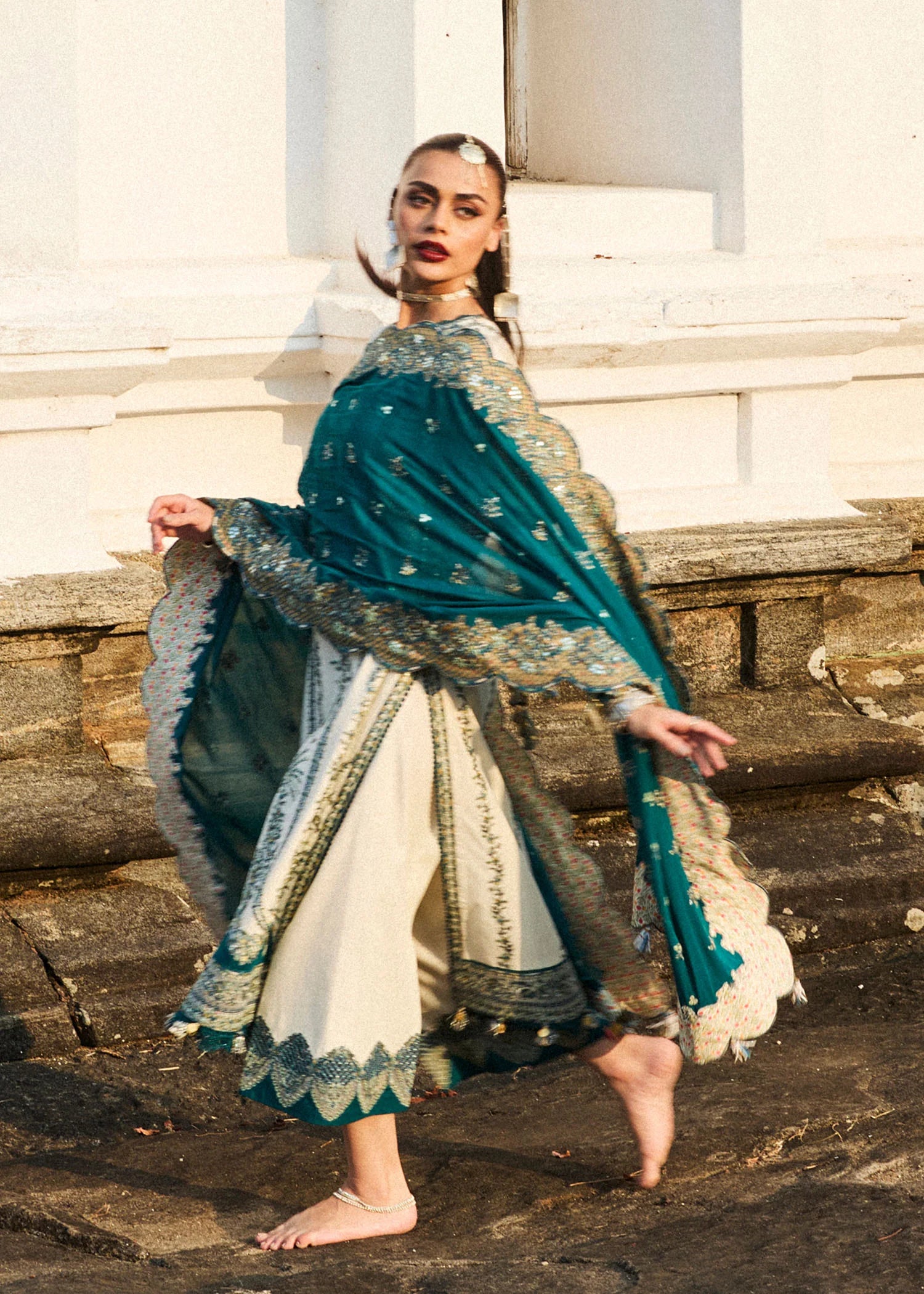 Hussain Rehar | Luxury Lawn'25 | Veil