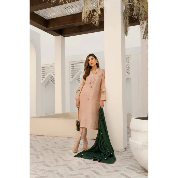 MARYUM MUGHAL | Pret | Desert Bloom