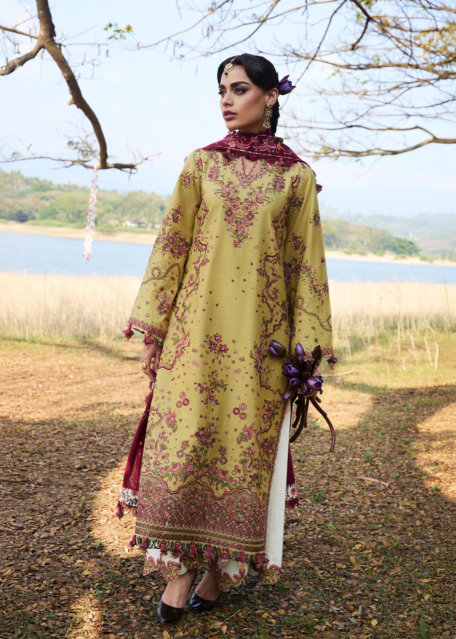 Hussain Rehar | Luxury Lawn'25 | Minted