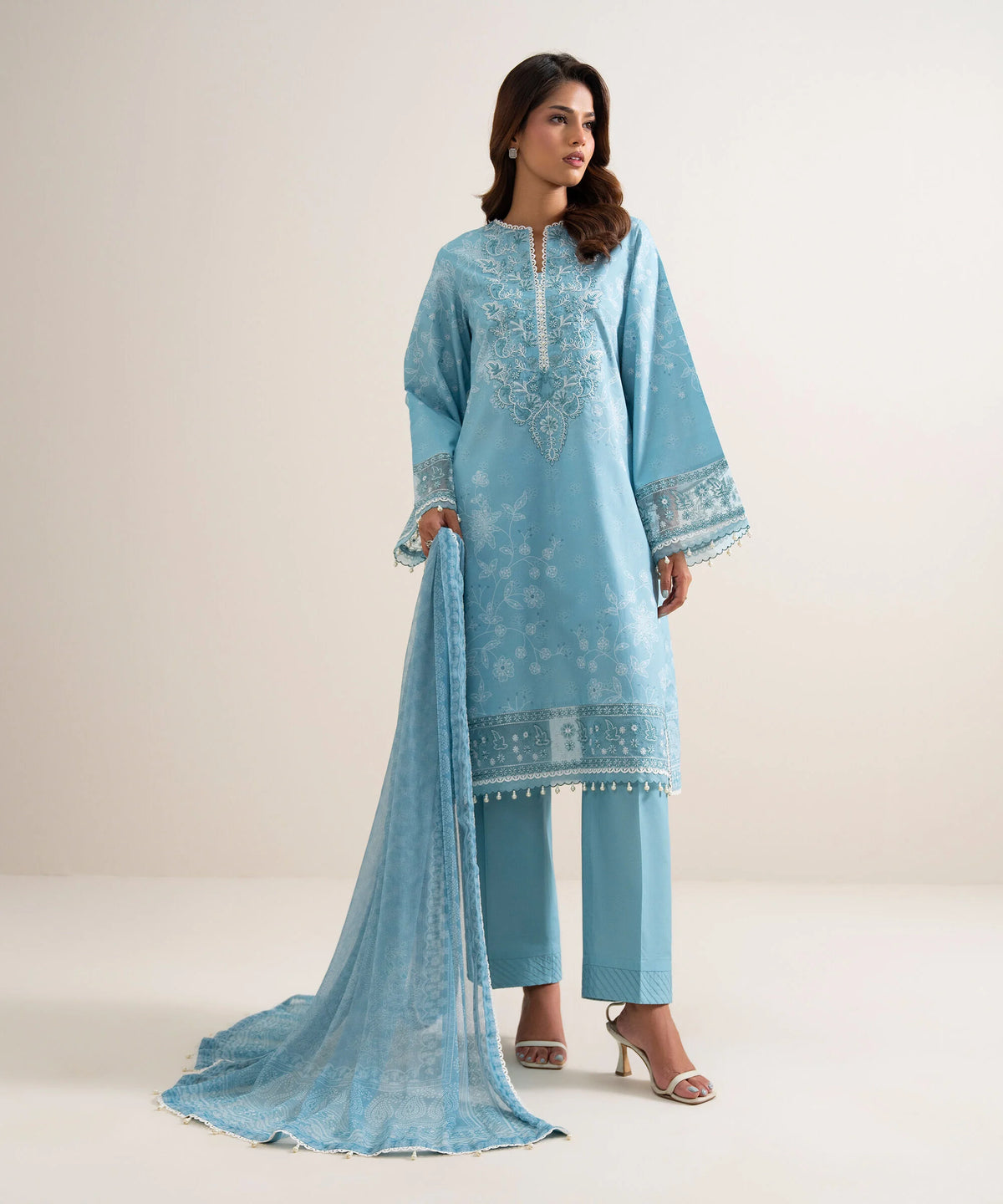 Sapphire | Intermix 26 | 3 Piece - Embroidered Lawn Suit 26V7116