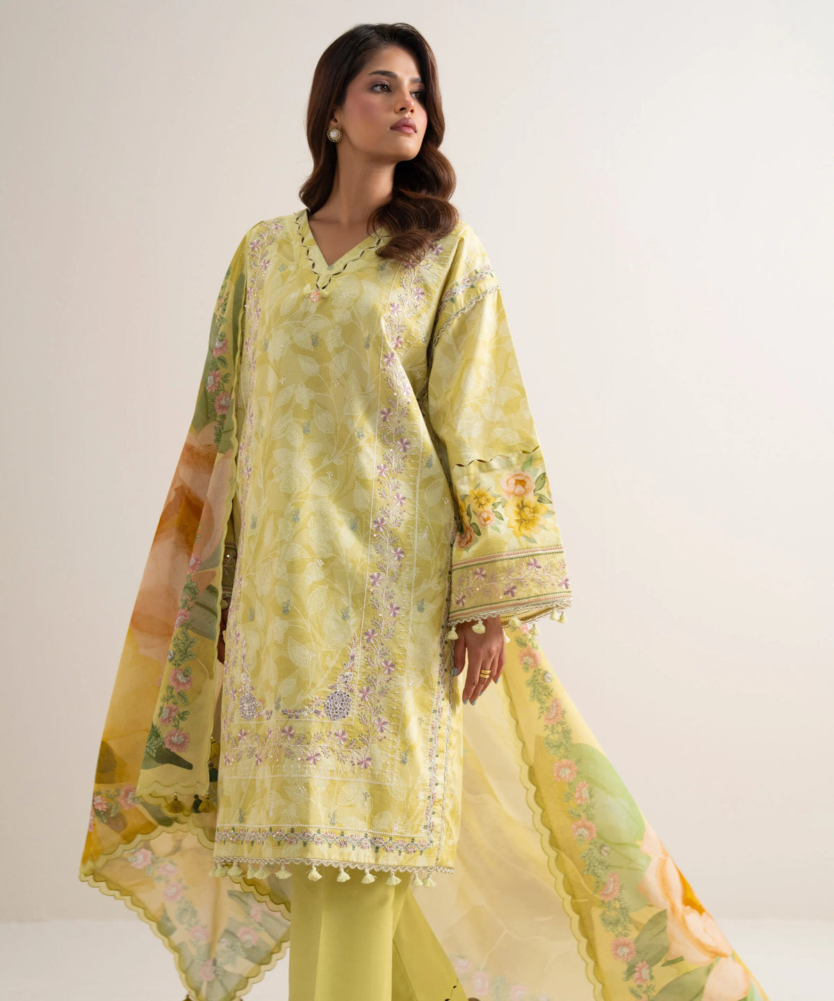 Sapphire | Intermix 26 | 3 Piece - Embroidered Lawn Suit 26V7128