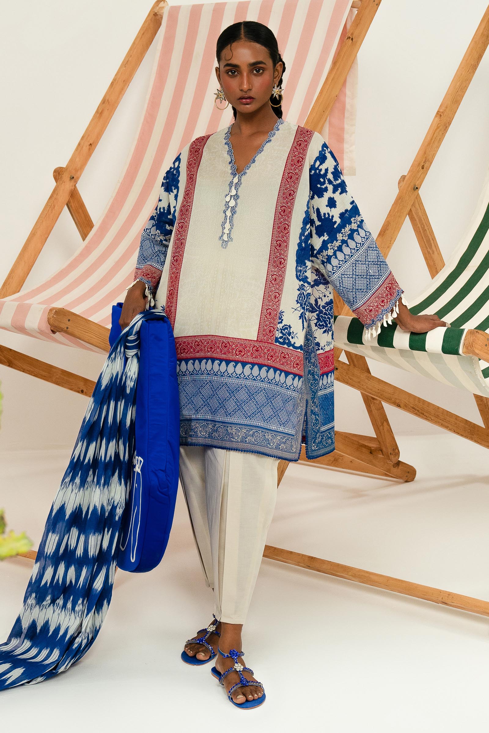 Sana Safinaz - Mahay Summer Vol 2 - 3Pc - H242-012B-2BG