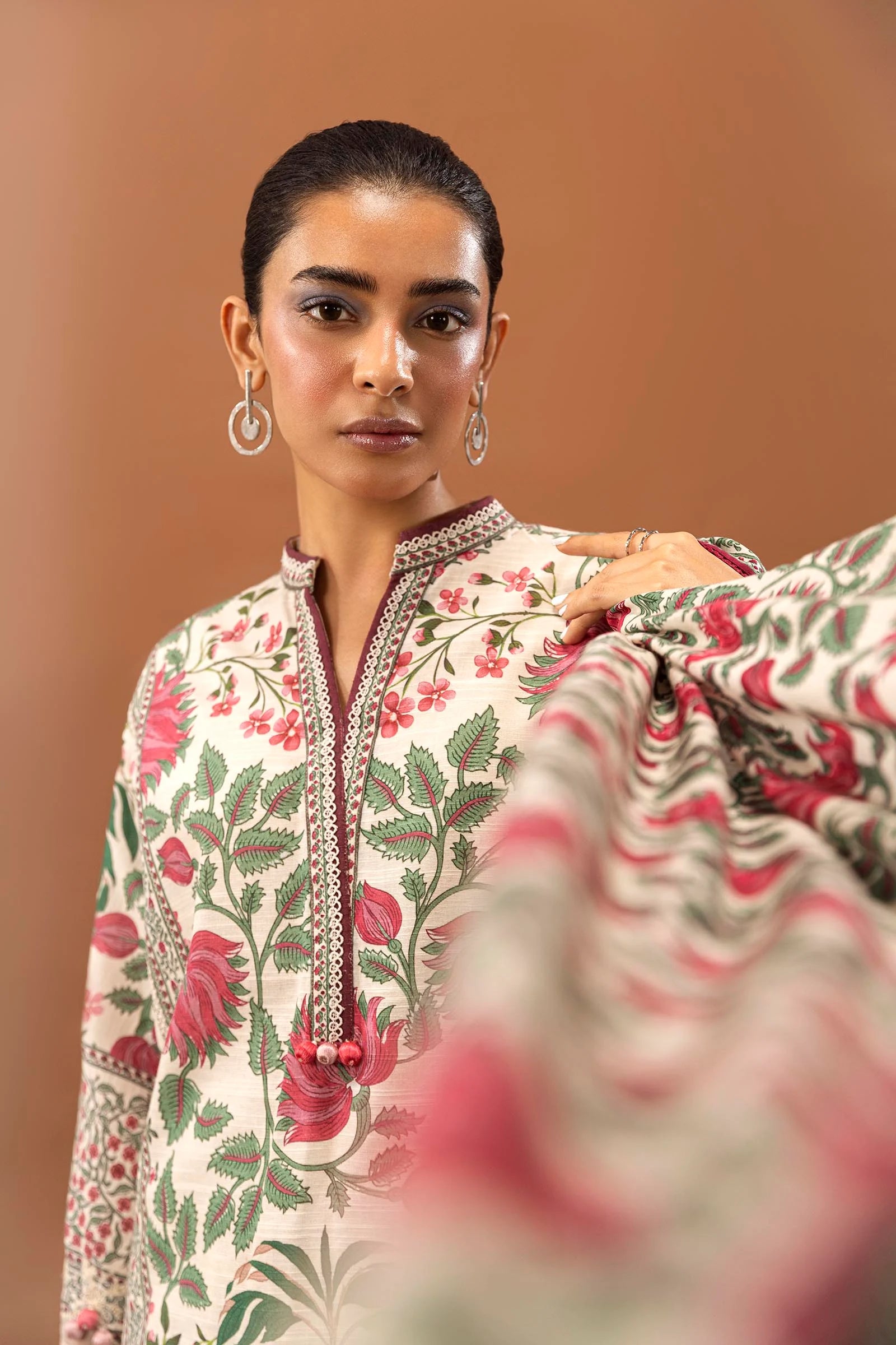 Sana Safinaz - Mahay Winter'24 - 3 PC - H243-2A-3CQ