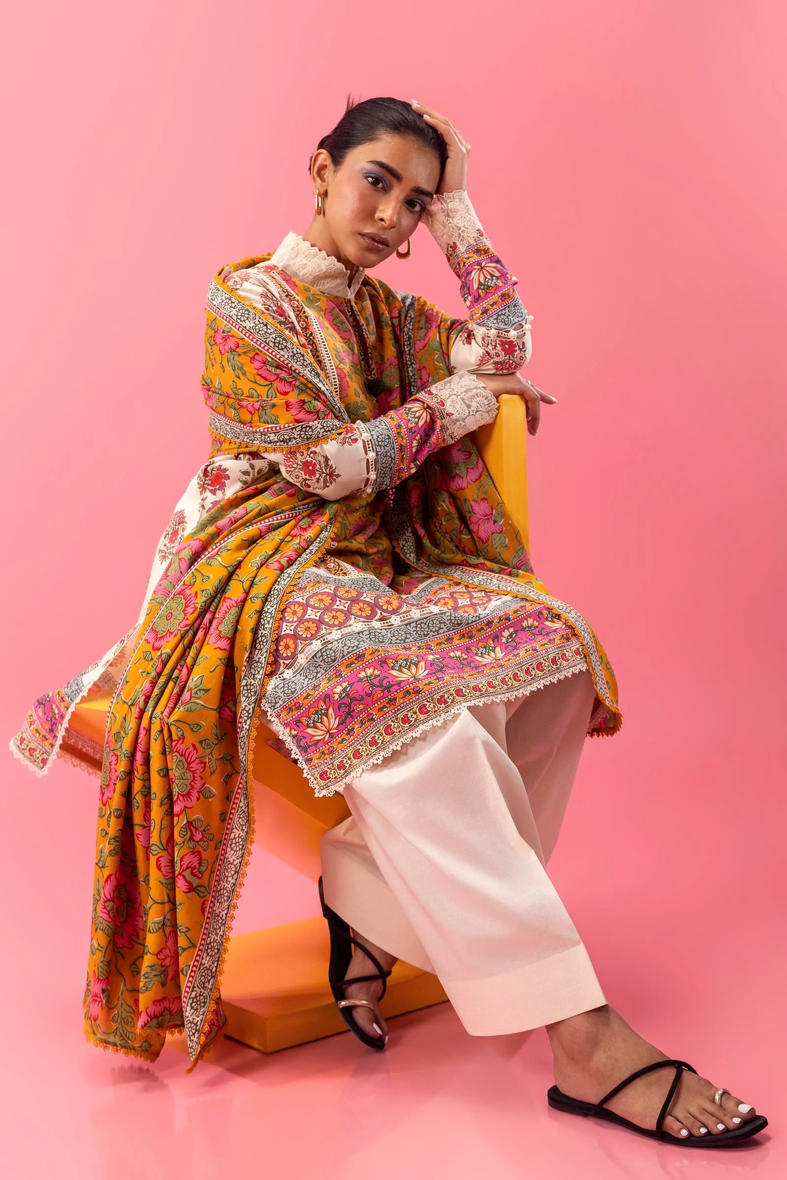 Sana Safinaz - Mahay Winter '24 - 3PC - H243-005A-2DC