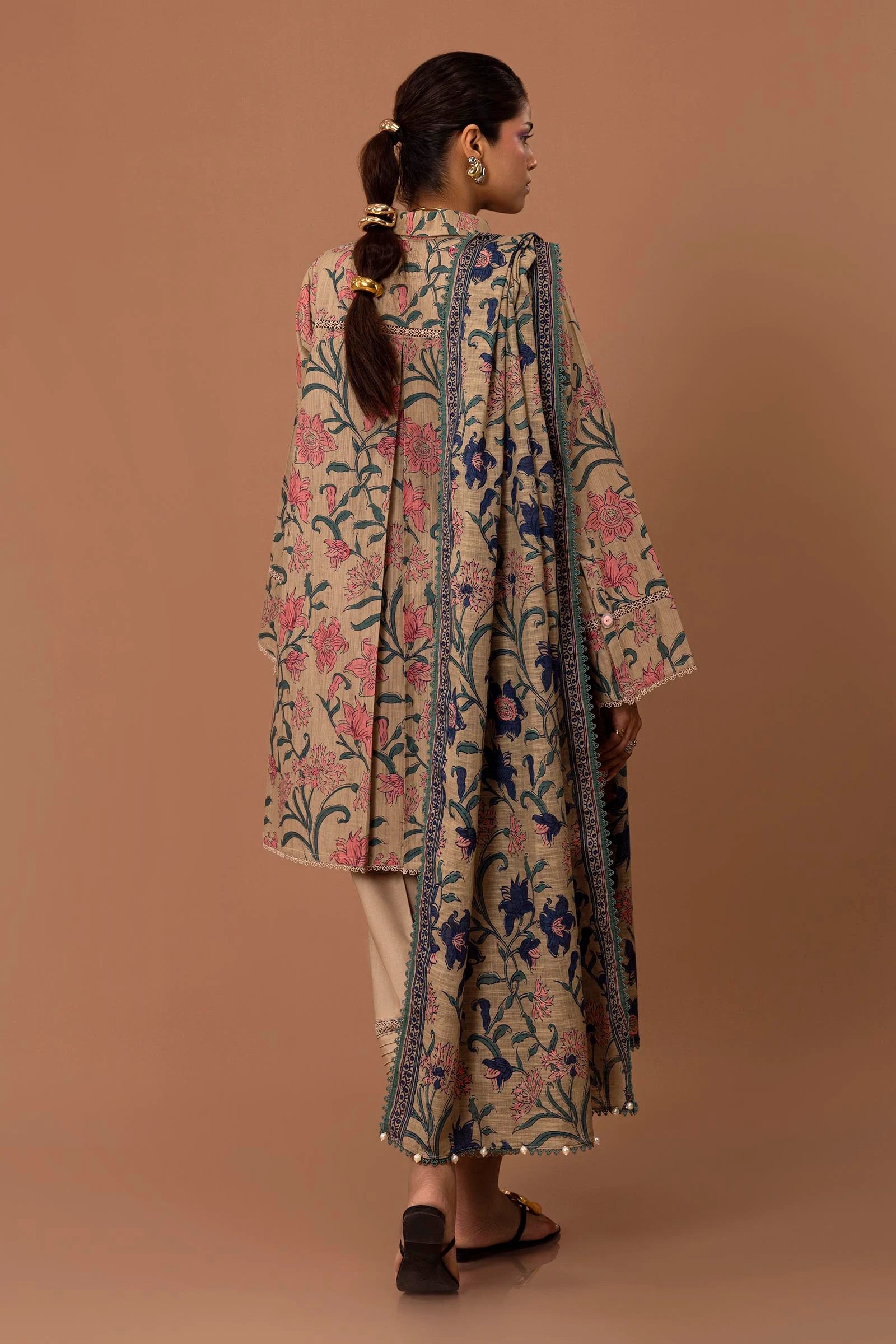 Sana Safinaz - Mahay Winter '24 - 3Pc - H243-017B-2Q