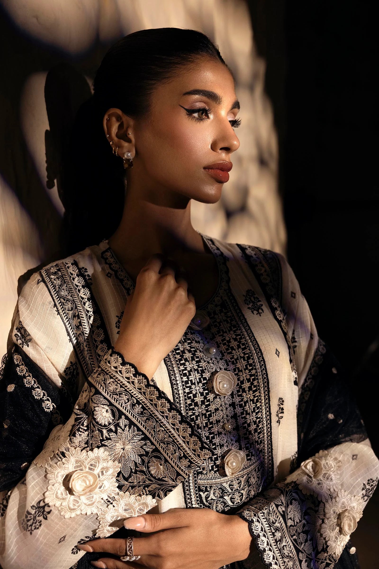 Sana Safinaz - Monochrome Collection - 4 Pc -SS24TSGE210