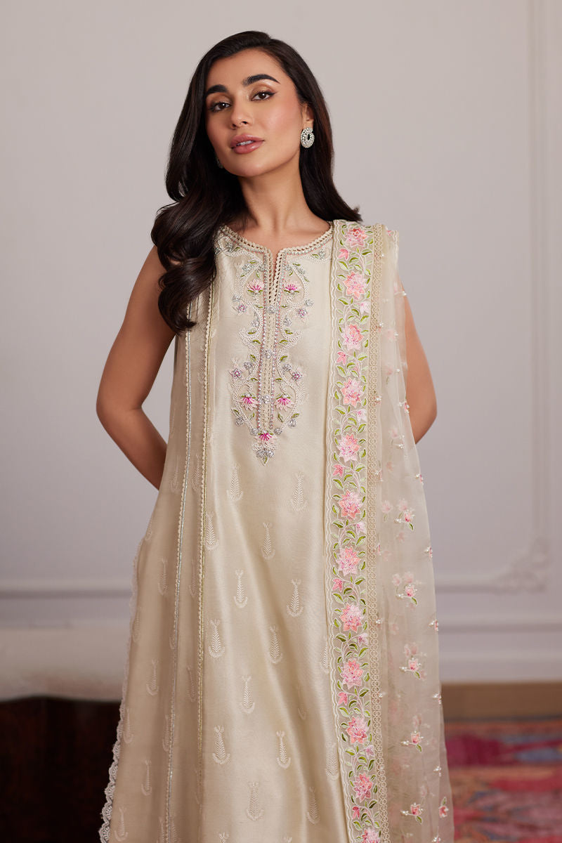 Farah Talib Aziz | Luxe Pret | Everly Cream Shirt And Dupatta