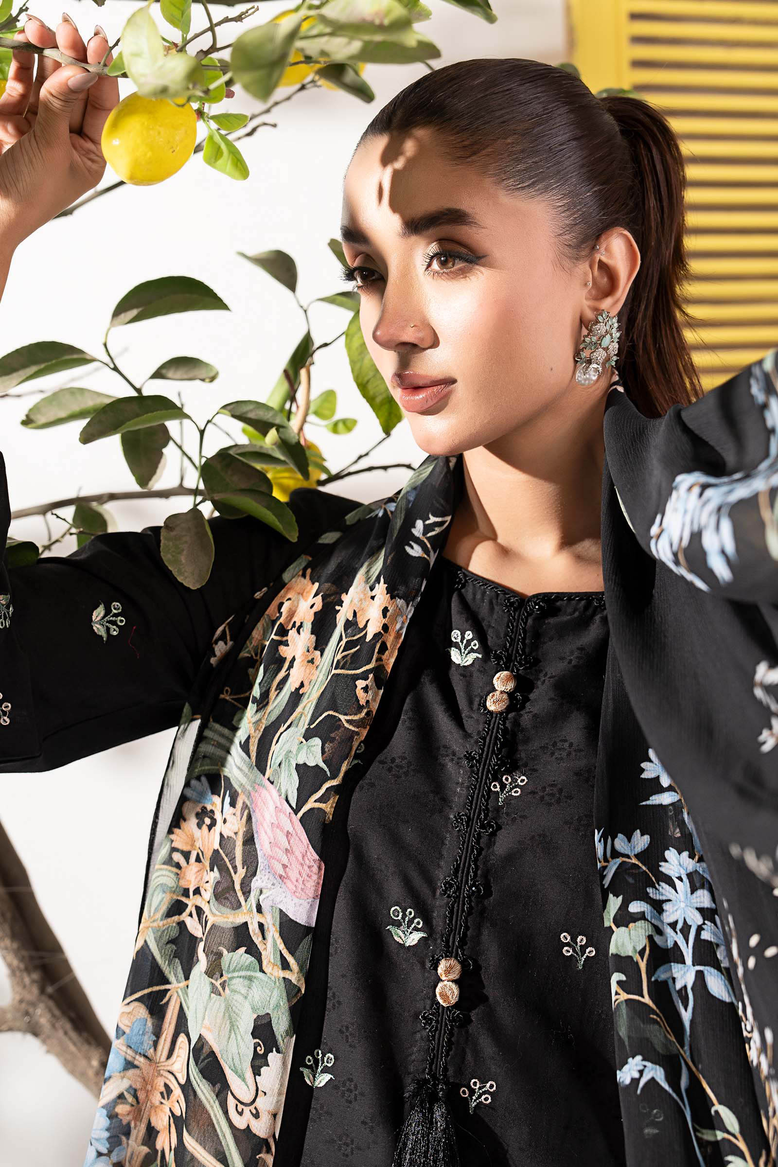 Maria.B | 3 Piece Embroidered Dobby Lawn Suit