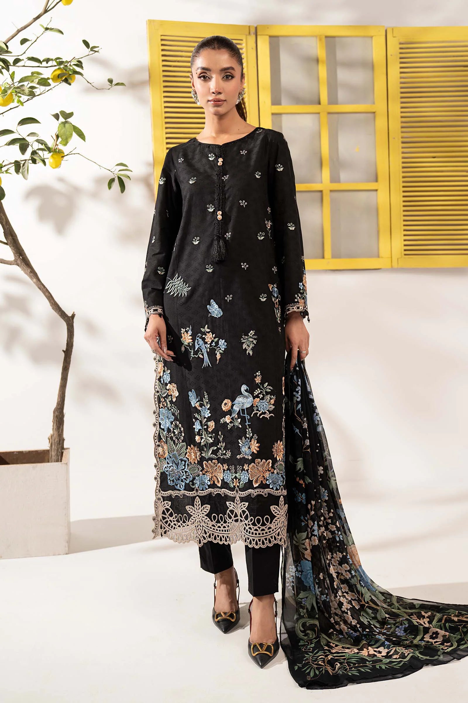Maria.B | 3 Piece Embroidered Dobby Lawn Suit