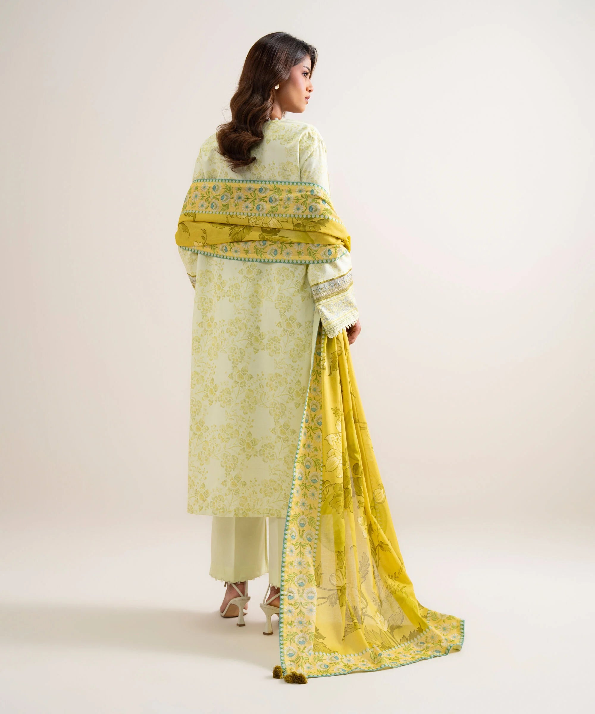 Sapphire | 3 Piece - Embroidered Lawn Suit 26V7124B
