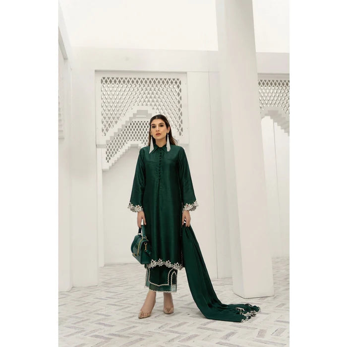 MARYUM MUGHAL | Pret | Ocean Breeze