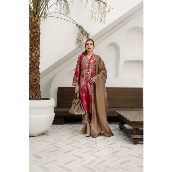 MARYUM MUGHAL | Pret | Rose Garden