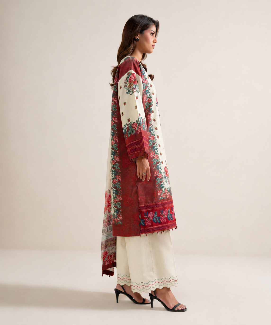 Sapphire | Intermix 26 | 3 Piece - Embroidered Zari Cotton Suit 26V7109