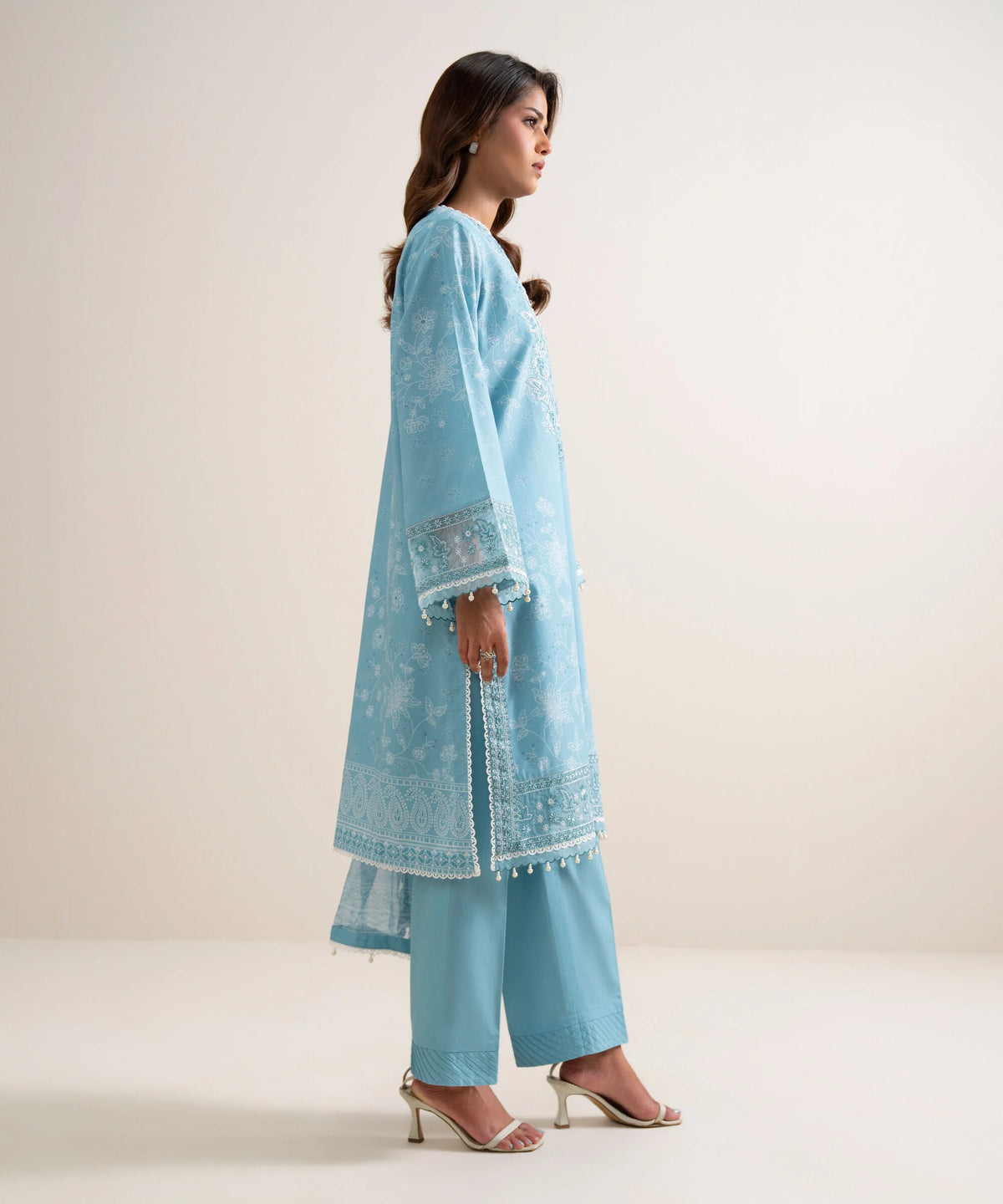 Sapphire | Intermix 26 | 3  Piece - Embroidered Lawn Suit 26V7116