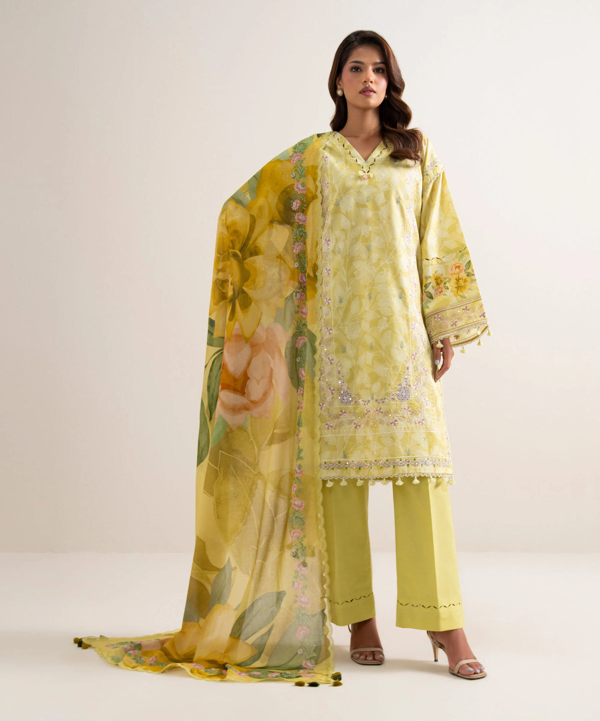 Sapphire | Intermix 26 | 3 Piece - Embroidered Lawn Suit 26V7128