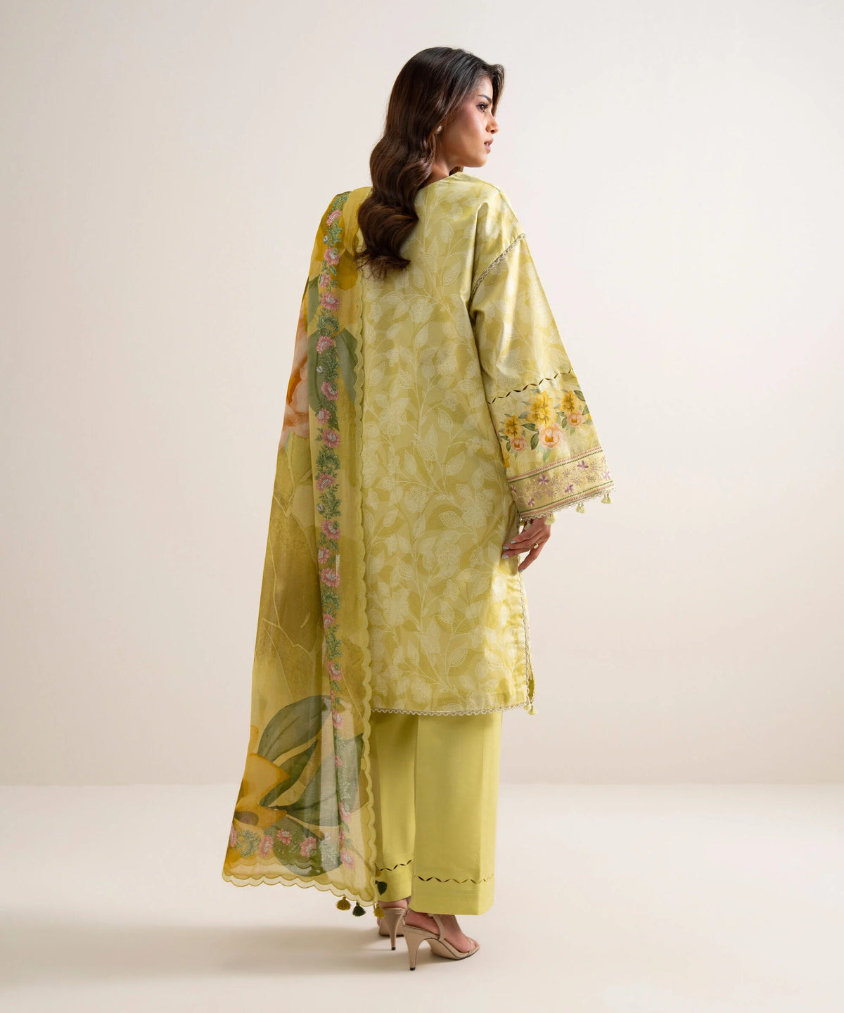 Sapphire | Intermix 26 | 3 Piece - Embroidered Lawn Suit 26V7128