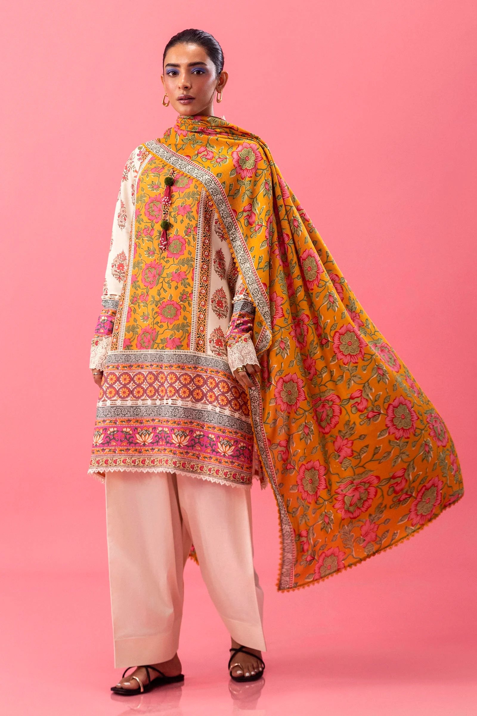 Sana Safinaz - Mahay Winter '24 - 3PC - H243-005A-2DC